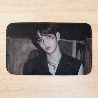 Soobin - Txt (투모로우바이투게더) Halloween Bath Mat Official Tomorrow X Together Merch